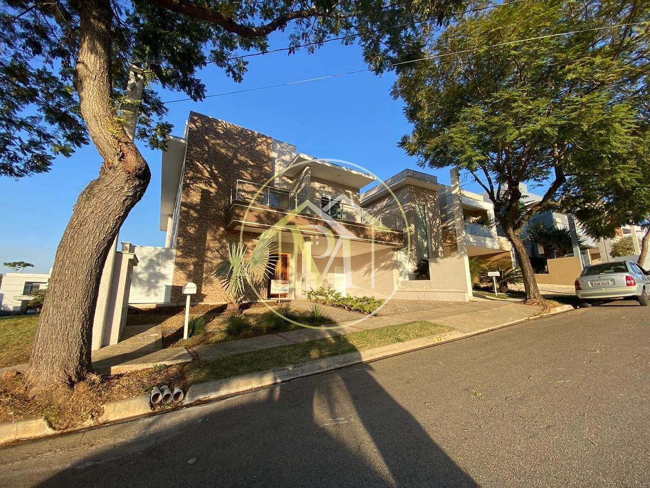Casa à venda com 4 quartos, 326m² - Foto 28