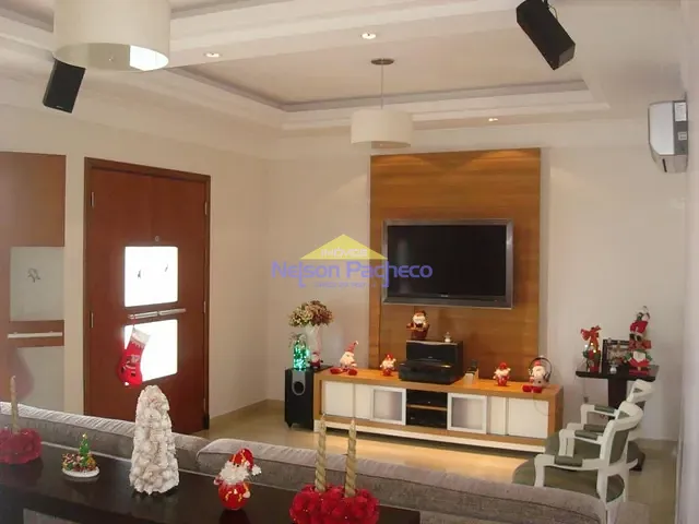 Casa com 250m², à venda, no bairro Nova Aparecida em Capivari
