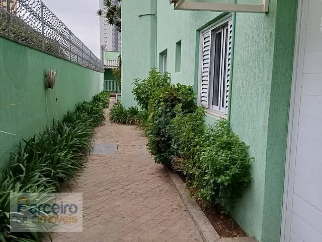 Casa com 300m² 3 quartos e 5 banheiros, à venda, no bairro Vila Matilde em São Paulo