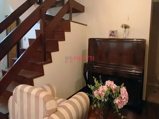 Casa 3 quartos e 2 banheiros, à venda ou para alugar, no bairro Jardim do Mar em São Bernardo do Campo