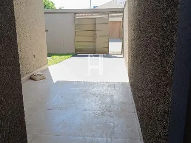 Casa com 180m² 3 quartos e 1 banheiro, à venda, no bairro Jardim Tropical em Aparecida de Goiânia