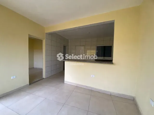 Casa com 80m² 1 quarto e 1 banheiro, para alugar, no bairro Jardim Itapeva em Mauá