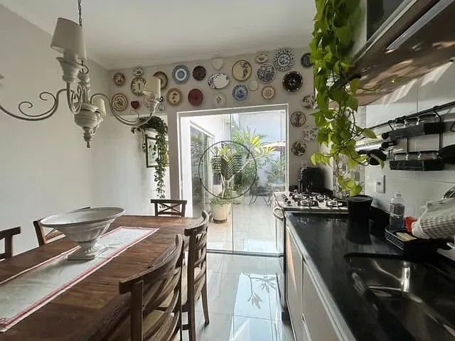 Casa com 150m² 2 quartos e 1 banheiro, à venda, no bairro Vila Bela em Guaratinguetá