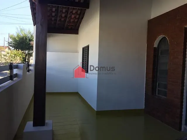 Casa com 300m² 2 quartos e 2 banheiros, à venda, no bairro Alto do Cardoso em Pindamonhangaba