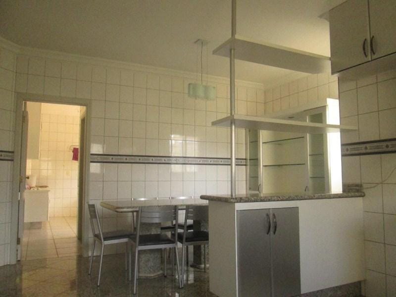 Casa, 3 quartos, 350 m² - Foto 27