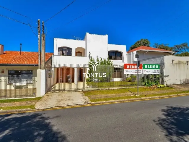 Casa com 408m² 3 quartos e 2 banheiros, para alugar, no bairro Jardim das Américas em Curitiba