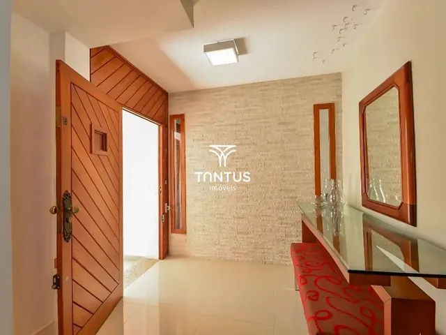 Casa com 408m² 3 quartos e 2 banheiros, para alugar, no bairro Jardim das Américas em Curitiba