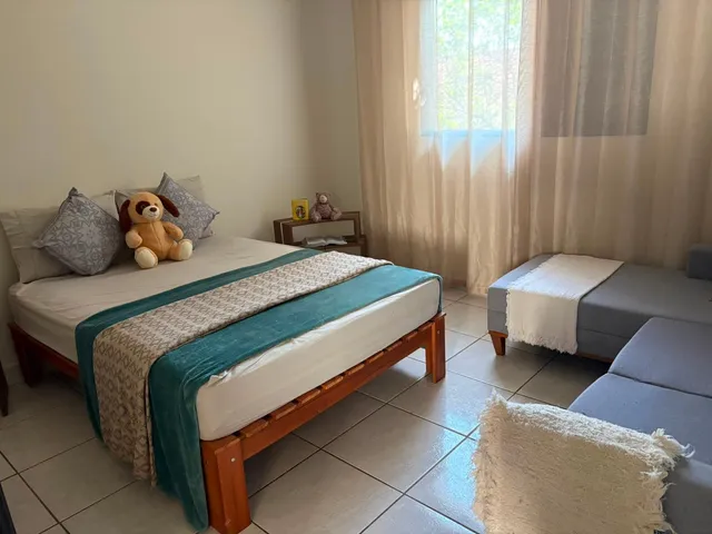 Casa com 300m² 3 quartos e 3 banheiros, à venda, no bairro Bairro do Lago em Águas da Prata
