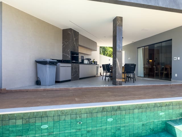 Casa com 540m² 4 quartos e 6 banheiros, à venda, no bairro Recreio dos Bandeirantes em Rio de Janeiro