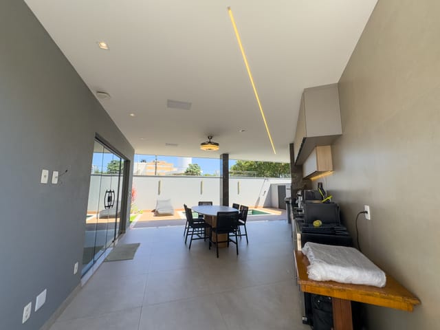 Casa com 540m² 4 quartos e 6 banheiros, à venda, no bairro Recreio dos Bandeirantes em Rio de Janeiro