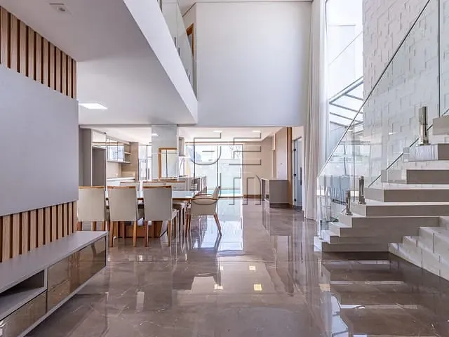 Casa com 252m² 3 quartos e 3 banheiros, à venda, no bairro Gleba Simon Frazer em Londrina