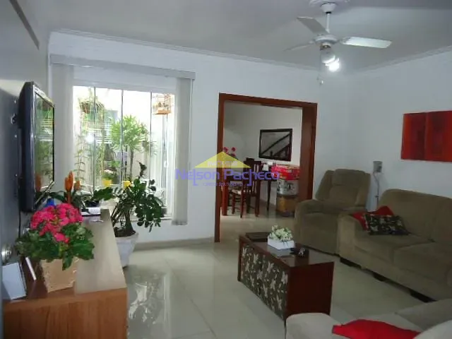Casa com 146m² 3 quartos e 3 banheiros, à venda, no bairro Centro em Capivari