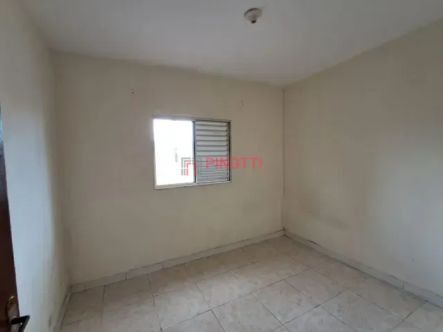 Casa 2 quartos e 2 banheiros, à venda, no bairro Jardim Palmeiras em São Bernardo do Campo