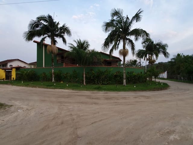 Casa com 591m² 5 quartos e 7 banheiros, à venda, no bairro Indaiá em Bertioga