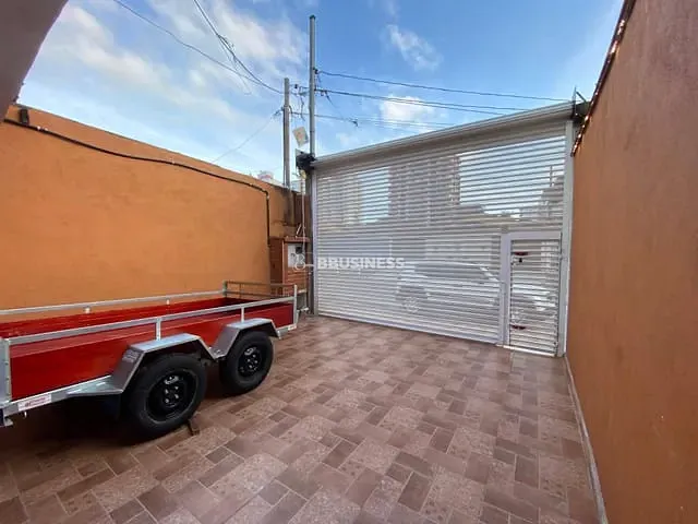 Casa 2 quartos e 2 banheiros, à venda, no bairro Tupi em Praia Grande