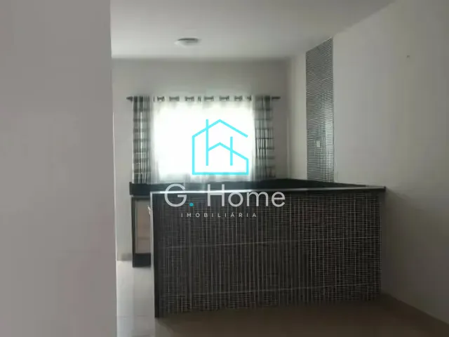 Casa com 200m² 2 quartos e 1 banheiro, à venda, no bairro Jardim Alvorada em Cambé