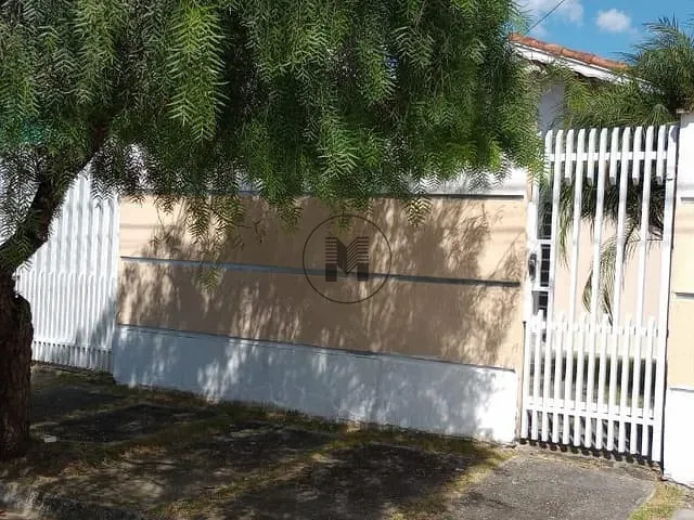 Casa 3 quartos e 2 banheiros, à venda, no bairro Residencial Village Santana em Guaratinguetá