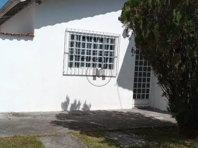 Casa 3 quartos e 2 banheiros, à venda, no bairro Residencial Village Santana em Guaratinguetá