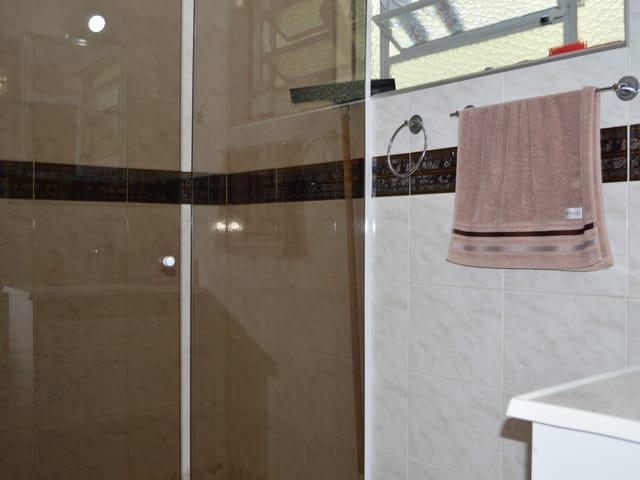 Casa com 250m² 3 quartos e 3 banheiros, à venda, no bairro Jardim São Lourenço em Bragança Paulista