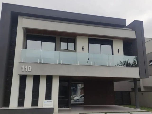 Casa com 500m² 4 quartos e 4 banheiros, à venda, no bairro Condomínio Residencial Alphaville em São José dos Campos