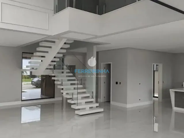 Casa com 500m² 4 quartos e 4 banheiros, à venda, no bairro Condomínio Residencial Alphaville em São José dos Campos