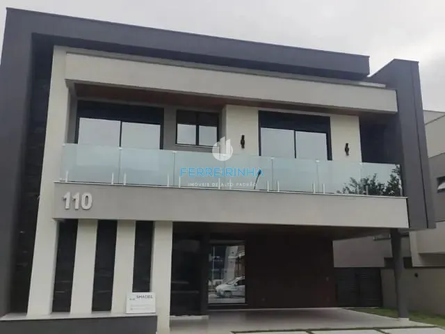 Casa com 500m² 4 quartos e 4 banheiros, à venda, no bairro Condomínio Residencial Alphaville em São José dos Campos