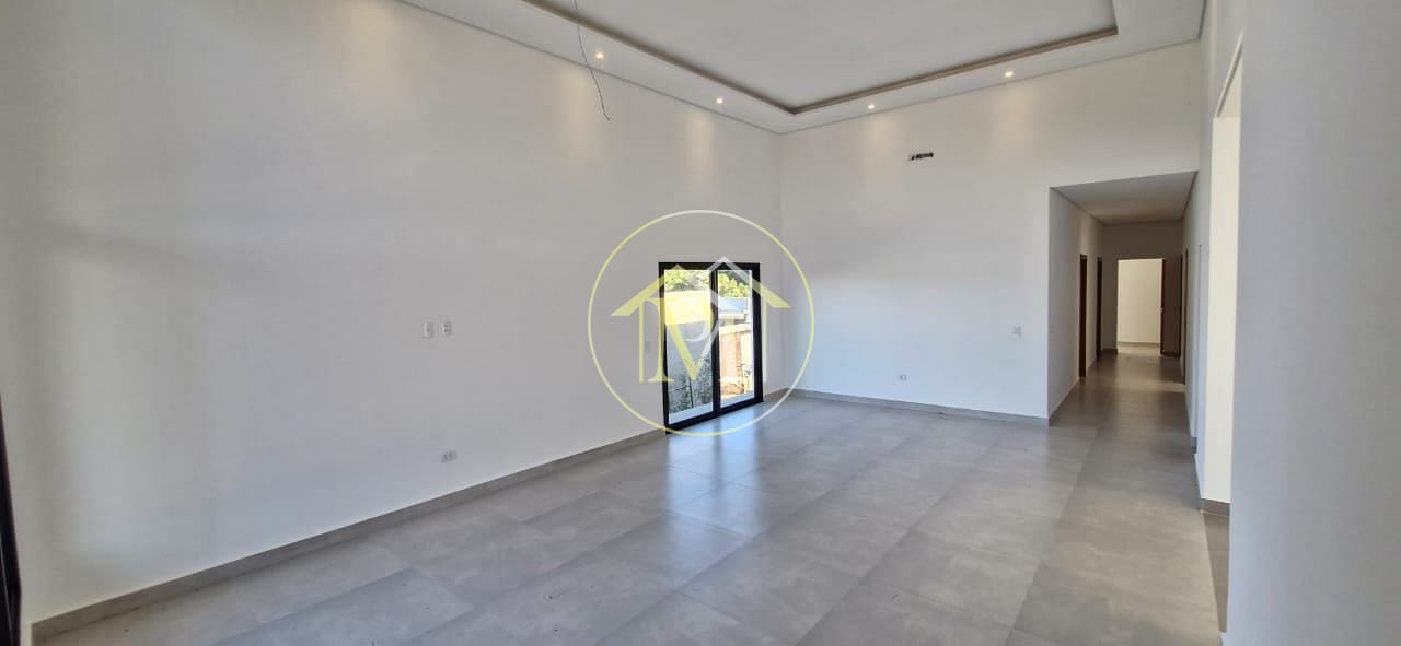 Casa à venda com 4 quartos, 270m² - Foto 8