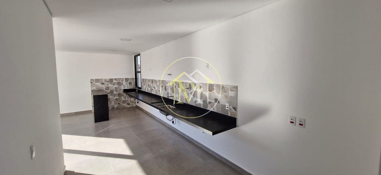 Casa à venda com 4 quartos, 270m² - Foto 10