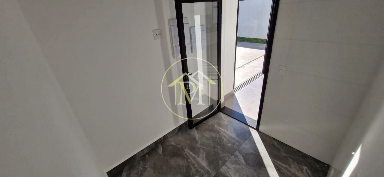 Casa à venda com 4 quartos, 270m² - Foto 15