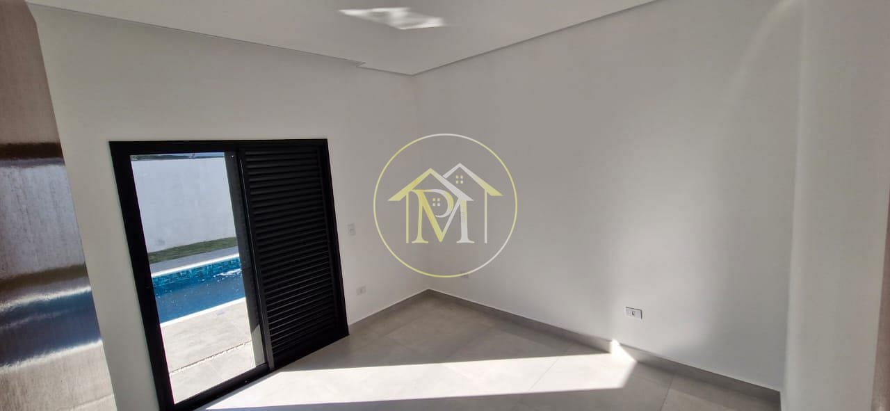 Casa à venda com 4 quartos, 270m² - Foto 25