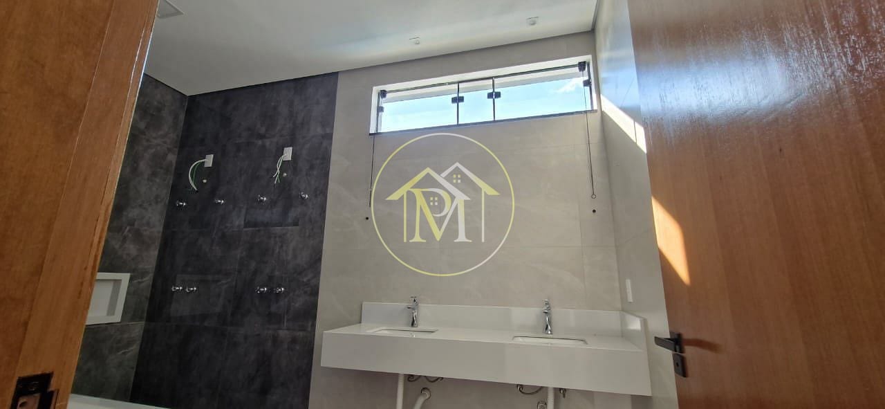Casa à venda com 4 quartos, 270m² - Foto 28