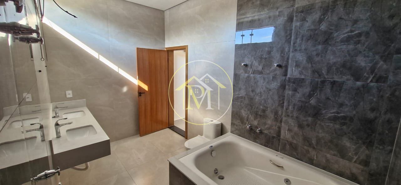 Casa à venda com 4 quartos, 270m² - Foto 26