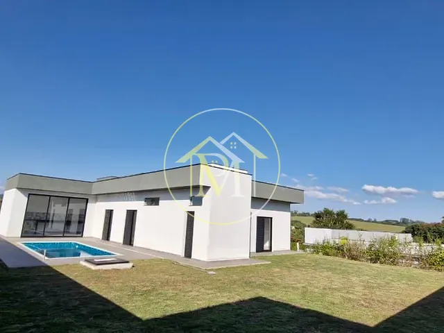 Casa com 800m² 4 quartos e 5 banheiros, à venda, no bairro Village Araçoiaba em Araçoiaba da Serra