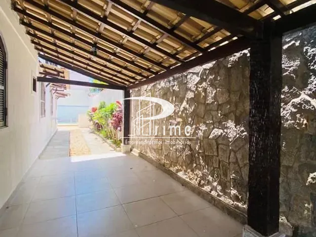 Casa com 360m² 5 quartos e 4 banheiros, à venda, no bairro Marazul em Niterói