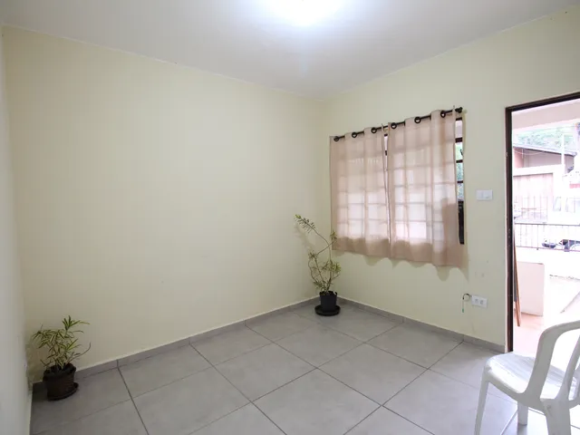 Casa 2 quartos e 1 banheiro, para alugar, no bairro Jardim São Manoel em São João da Boa Vista