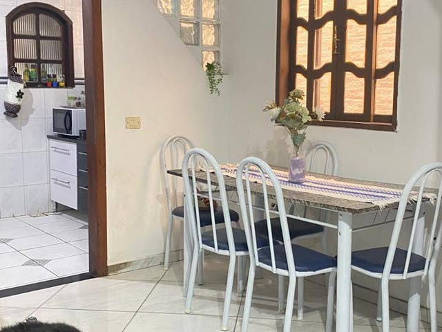 Casa com 100m² 2 quartos e 3 banheiros, à venda, no bairro Jardim Santo Antônio em Macaé