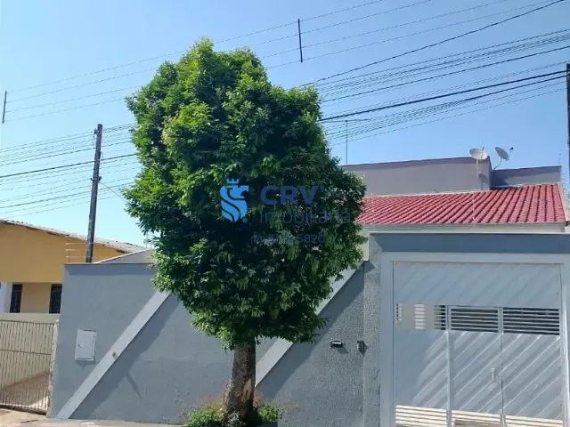 Casa com 200m² 3 quartos e 3 banheiros, à venda, no bairro Conjunto Habitacional Alexandre Urbanas em Londrina