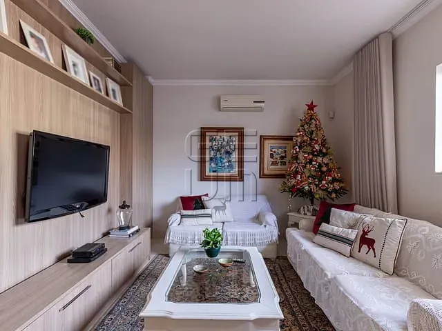Casa com 250m² 3 quartos e 3 banheiros, à venda, no bairro Terras de Santana II em Londrina