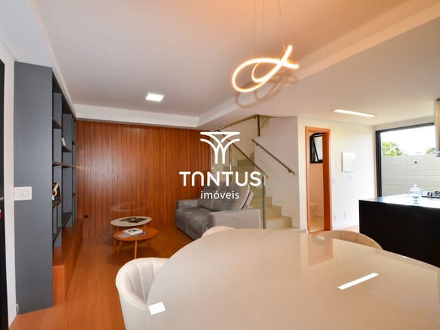 Casa com 90m² 3 quartos e 4 banheiros, à venda, no bairro Santa Cândida em Curitiba