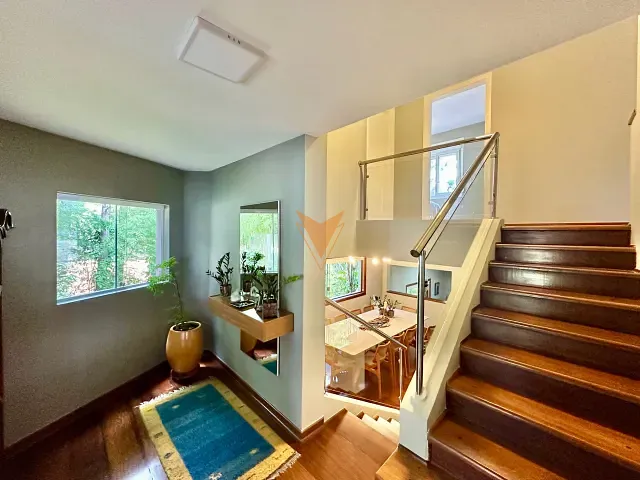 Casa 4 quartos e 6 banheiros, à venda, no bairro São Paulo II em Cotia