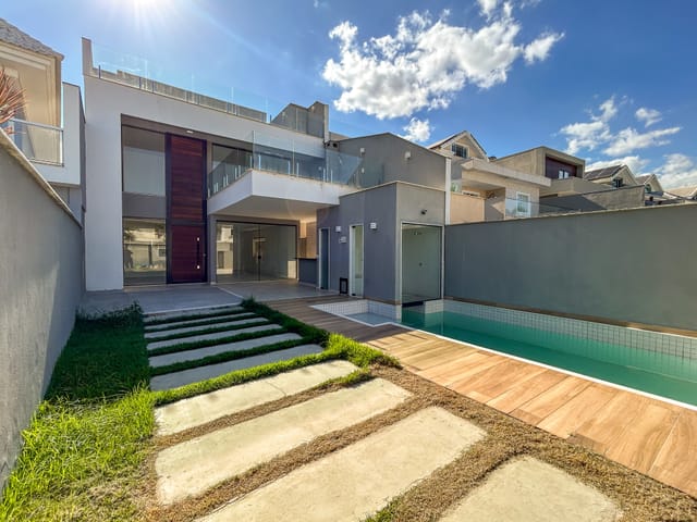 Casa com 340m² 3 quartos e 5 banheiros, à venda, no bairro Recreio dos Bandeirantes em Rio de Janeiro