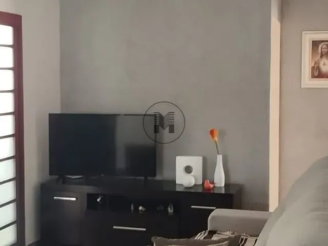 Casa 3 quartos e 1 banheiro, à venda, no bairro Residencial Village Santana em Guaratinguetá