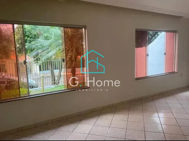 Casa com 200m² 2 quartos e 1 banheiro, à venda, no bairro Conjunto Professora Hilda Mandarino em Londrina