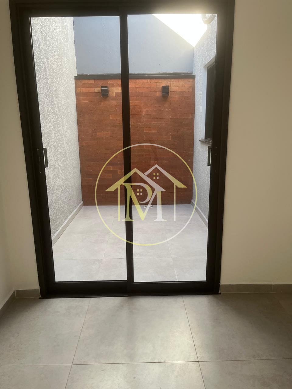 Casa à venda com 3 quartos, 114m² - Foto 13