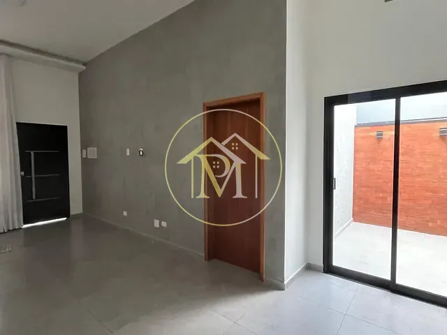 Casa 3 quartos e 2 banheiros, à venda, no bairro Parque São Bento em Sorocaba
