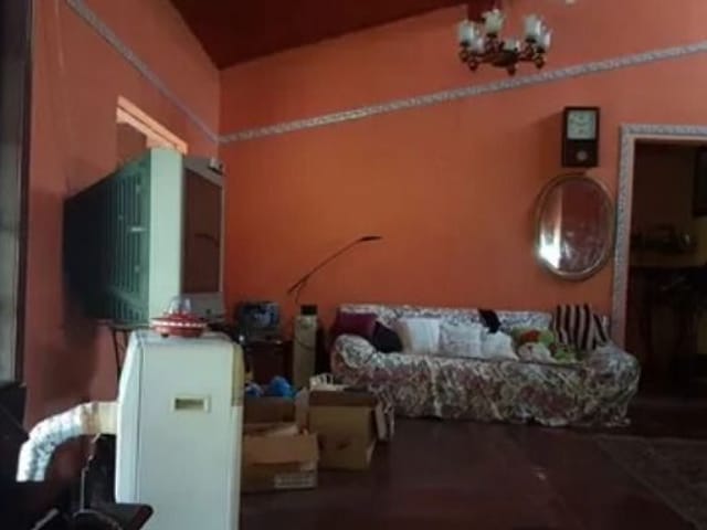 Casa com 925m² 2 quartos e 3 banheiros, à venda, no bairro Recanto Maravilha III em Santana de Parnaíba