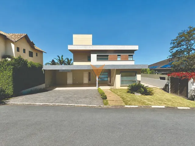 Casa 3 quartos e 4 banheiros, à venda, no bairro Aldeia da Fazendinha em Carapicuíba