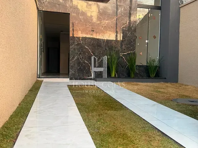 Casa com 100m² 2 quartos e 2 banheiros, à venda, no bairro Setor Estrela Dalva em Goiânia