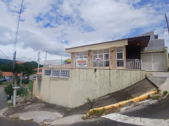 Casa com 254m² 3 quartos e 3 banheiros, à venda ou para alugar, no bairro Jardim Mantiqueira em Águas da Prata