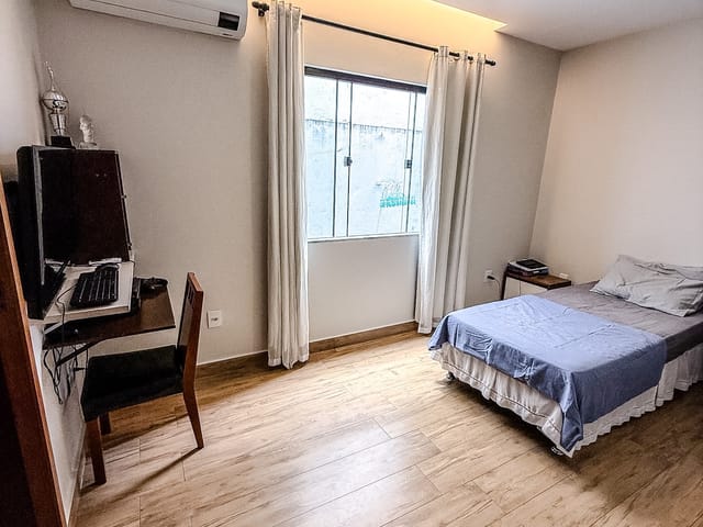 Casa com 470m² 3 quartos e 4 banheiros, à venda, no bairro Lagoa em Macaé